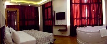 Bouery Hotel Kfar Yassine Екстериор снимка